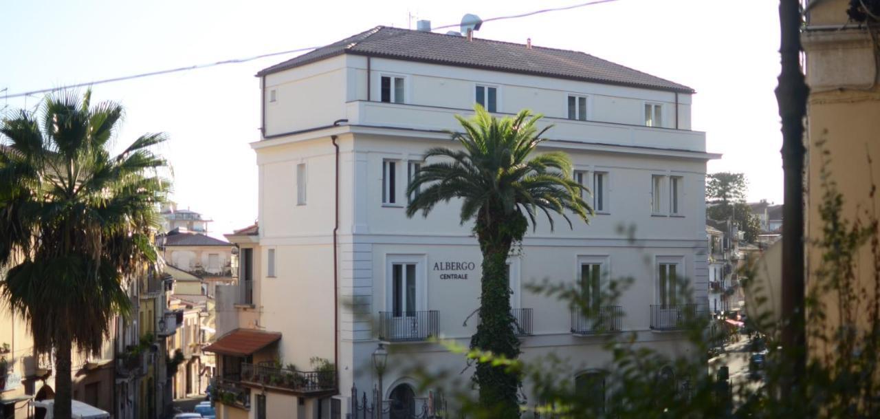 Albergo Centrale لاميزيا تيرمي المظهر الخارجي الصورة